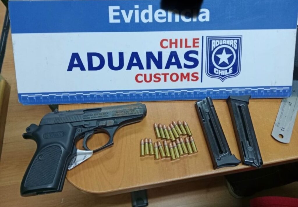 INCAUTAN ARMAS Y MUNICIONES EN EL PASO FRONTERIZO CARDENAL SAMORÉ