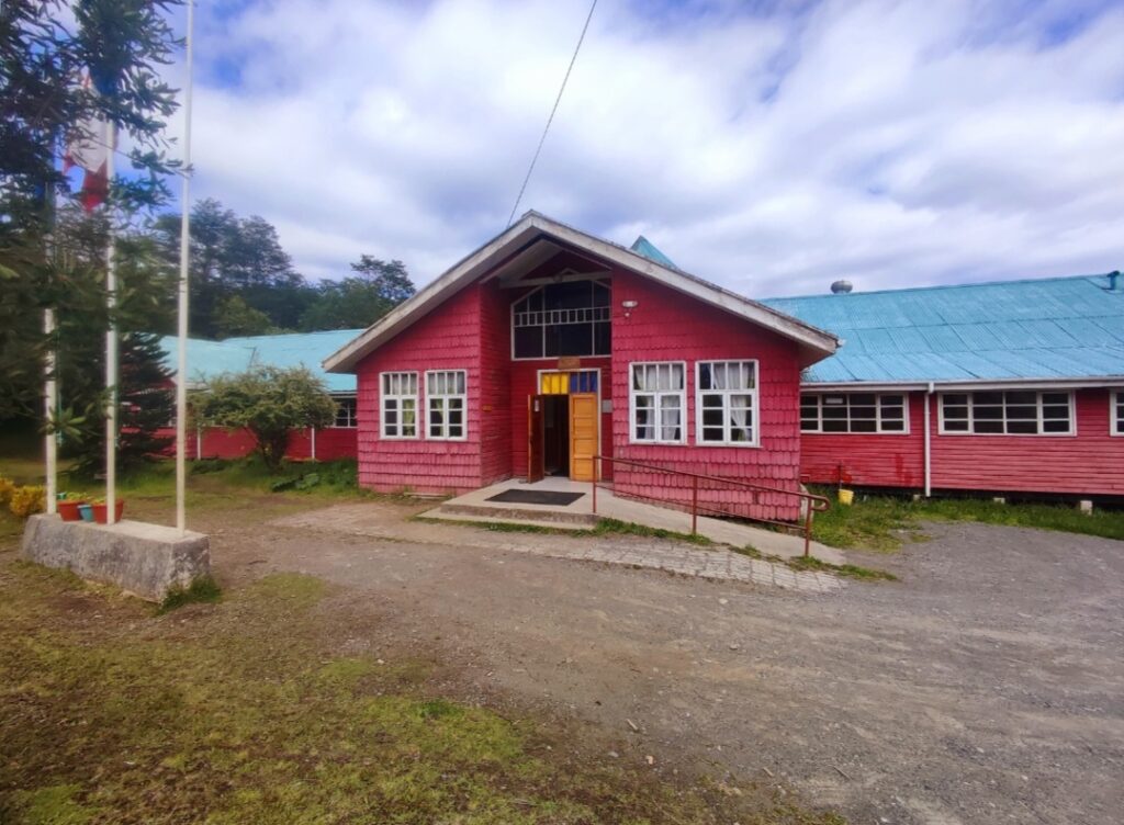 SLEP CHILOÉ IMPULSA PROYECTOS DE INFRAESTRUCTURA PARA FORTALECER LA CALIDAD DE ESPACIOS EDUCATIVOS